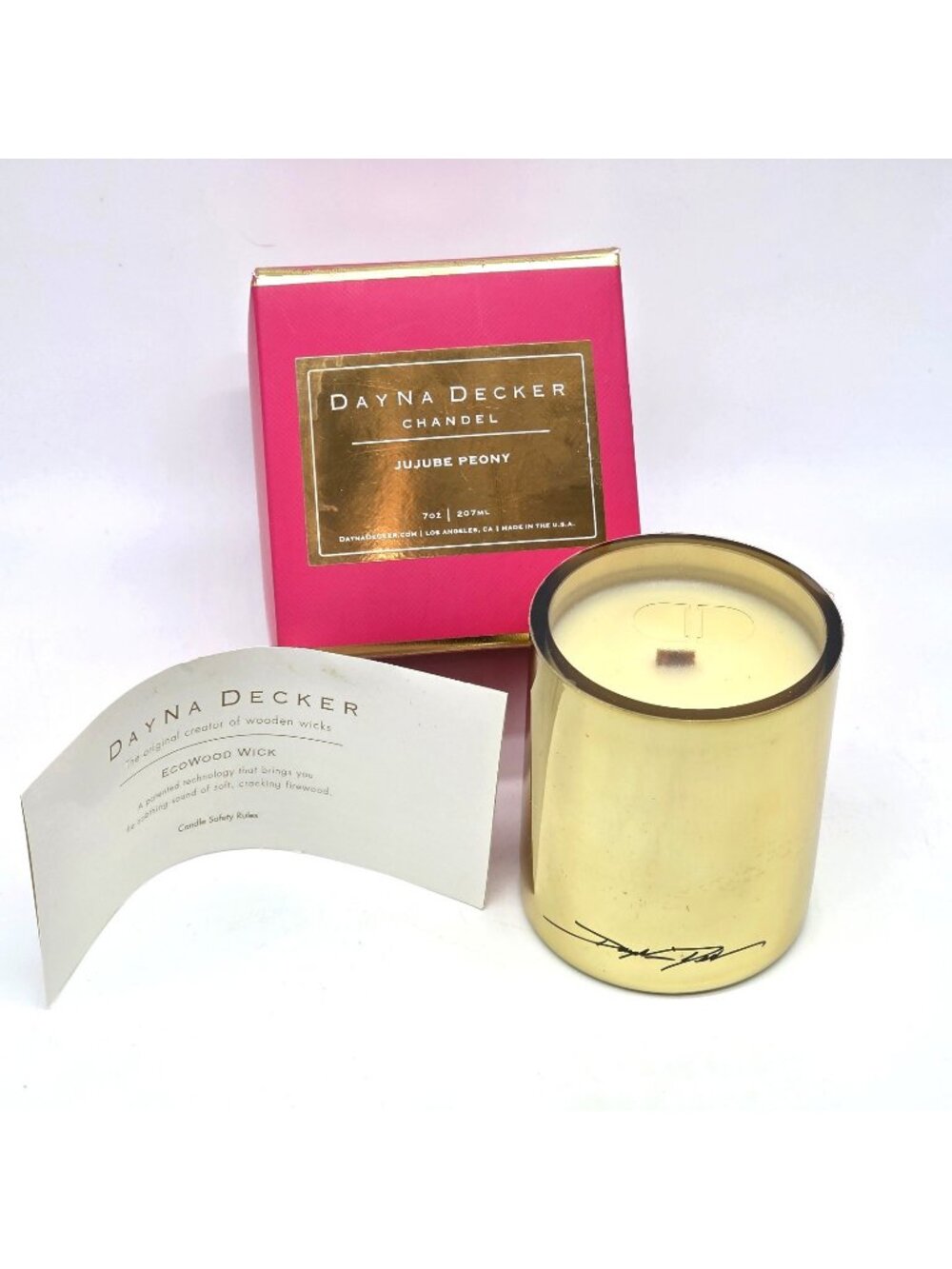 DayNa Decker Chandel JuJuBe Peony 7 Oz Candle EcoWood Wick Gold Glass Rare NEW